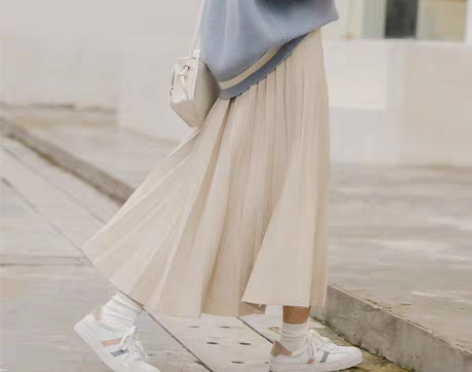 转卖冬季学生针织半身裙女秋冬a字加厚半身毛...