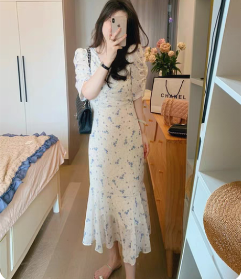 包邮去年邵小凡家入的碎花鱼尾裙 仅穿过一次...