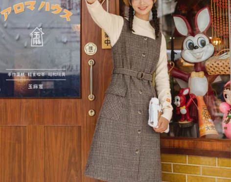 转卖【狂欢价】茵曼背带连衣裙女2020年冬...