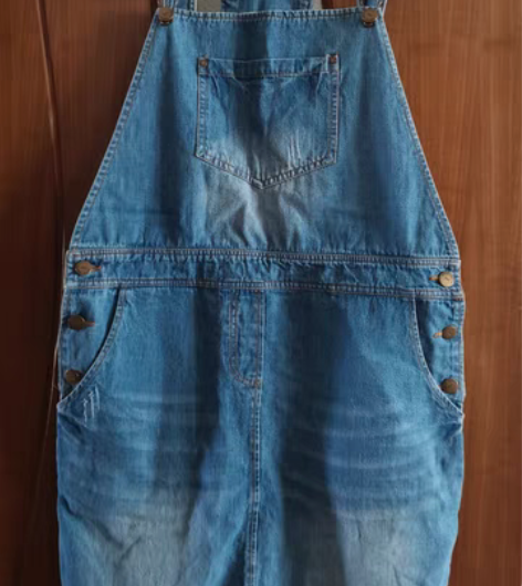 包邮牛仔背带裙 95新 L码 直筒型 臀围...