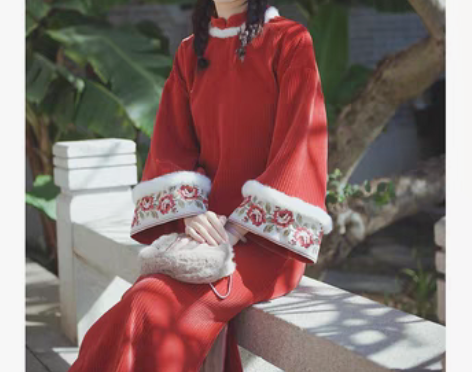 转卖南风谷披肩红色改良旗袍复古文艺新年过年...