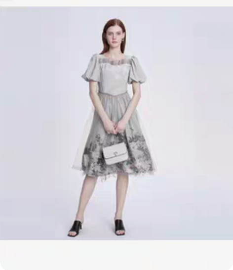 全新S.DEER 圣迪奥田园风优雅连衣裙，...