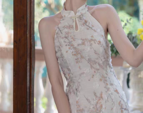 转卖素衣遥改良旗袍少女夏季年轻款性感挂脖中...