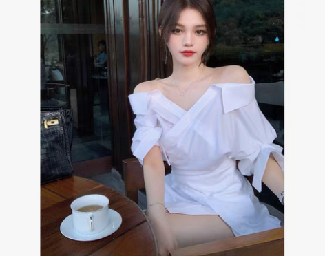 转卖EUSKY IIWAN设计感白色衬衫裙...