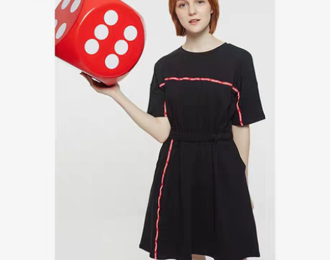 转卖【狂欢价】C＆A大富翁联名款潮流运动风...