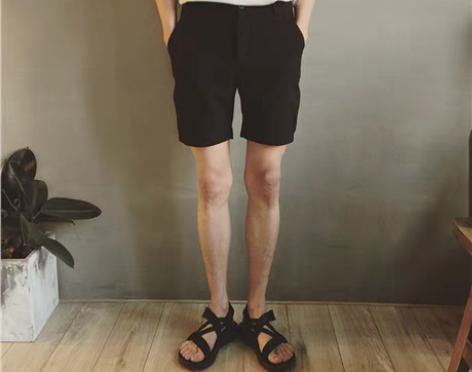 转卖日系班服韩版潮男团购短裤休闲夏季新款情...