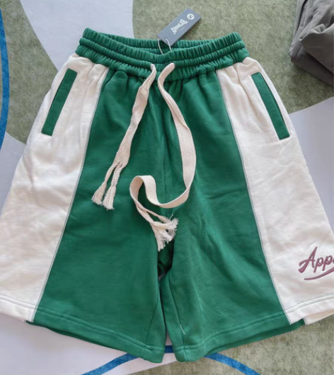 捡漏来了，短裤全新45 感兴趣的话点“我想...