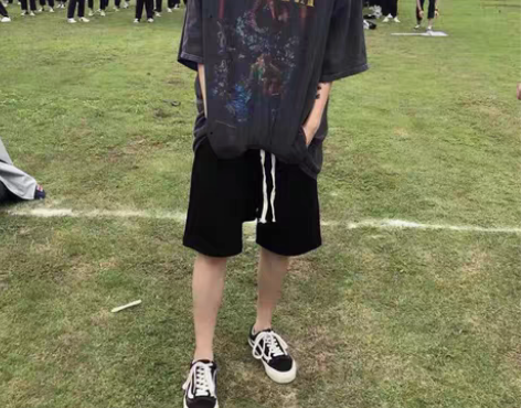 转卖暗黑 RO吊档短裤欧美高街低裆抽绳男女...