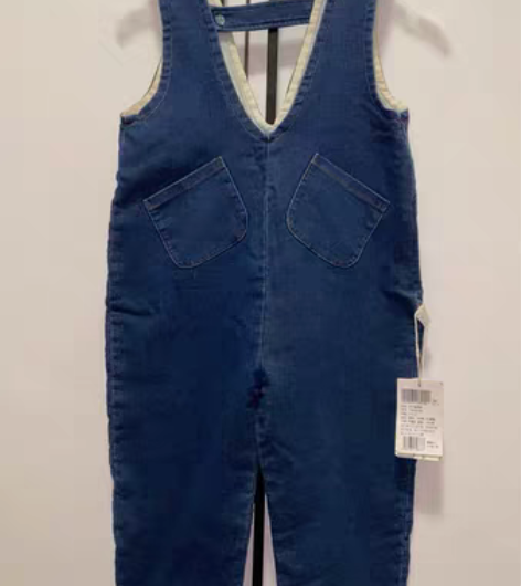 包邮童泰背带牛仔裤 侧边带拉链 尺码110...