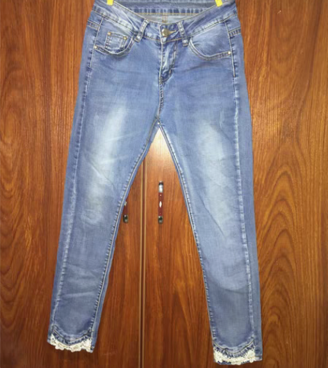 快鱼女牛仔花蕾网紧身铅笔裤九分裤，160码...