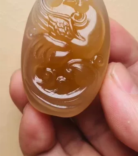 大同玉雕刻吊坠～飞黄腾达！规格参数：高度4...