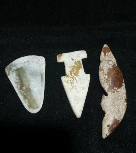 珍藏珍品老玉雕件，品相如图.古玩古香古扑....