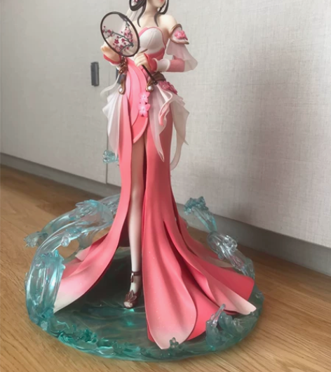 前三张是实拍图 后几张是官方旗舰店下载的图...