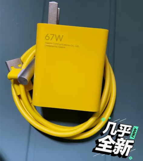 红米redmi k40 游戏增强版，李小龙...