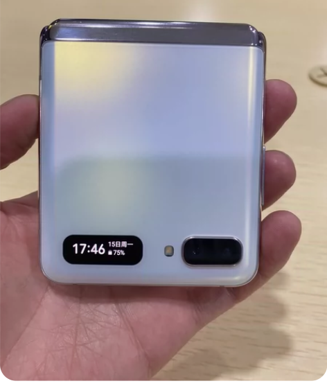 三星手机折叠屏F7070，屏坏了，其他都好...