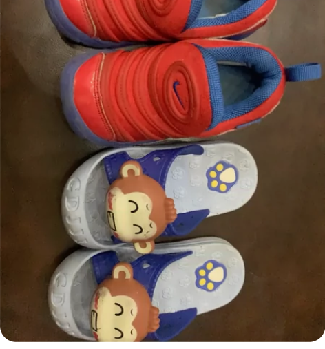 正品耐克童鞋内长16cm，送拖鞋 买时候小...