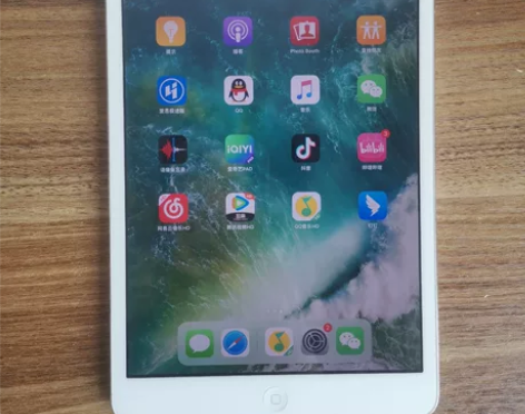 很漂亮的iPad mini2平板电脑，自己...