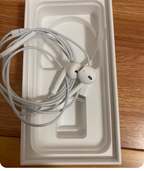苹果手机全新原装取卡针,原装外包装,一起打...
