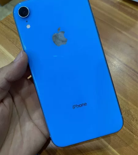 苹果xr蓝色，128g，国行正品，没有划痕...
