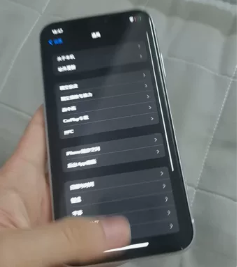 女生自用苹果xr 国行128gb 面容正常...