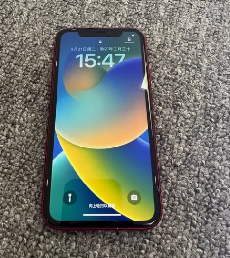 机型：iPhone xr 内存：128G颜...
