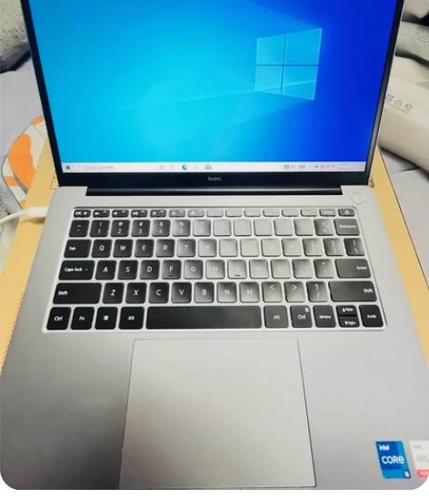 小米笔记本电脑转卖，型号是Redmiboo...