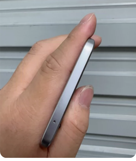 Realme Q3  原装拆机中框 感兴趣...