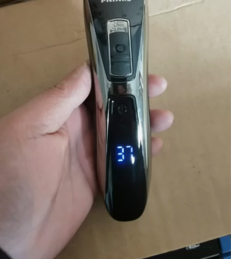 处理全新飞利普 同款理发器电推剪电推子充电...