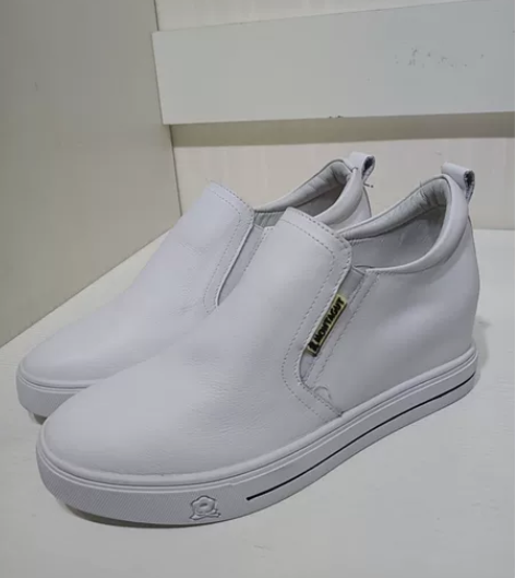 梦特娇女鞋内增高春季韩版休闲懒人鞋一脚蹬单...