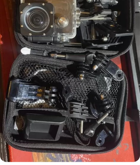 山狗。gopro运动相机，全套。低价出。两...