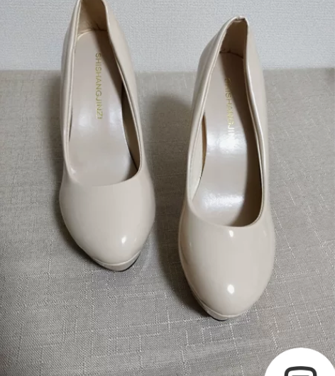 全新 米色粗跟 高跟鞋 41码 米色 41...
