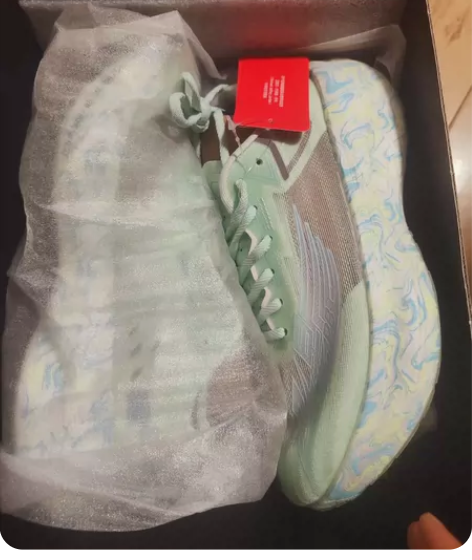 乔丹飞影PB二代，碳板鞋，全新带吊牌原盒，...