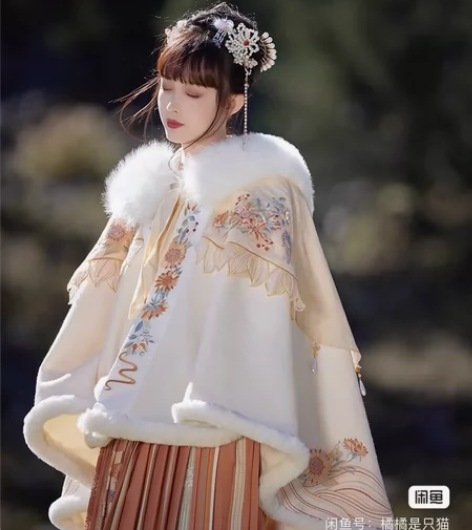 七月夕国风大典走秀款 葵?及春 绣花加绒斗...