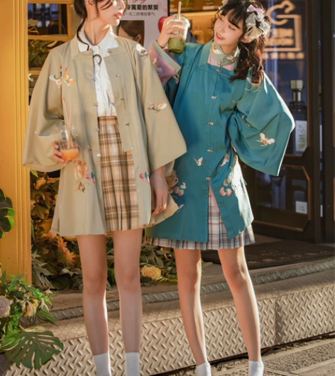 司南阁汉服，百蝶猫披袄 蓝绿色l码，全新 ...