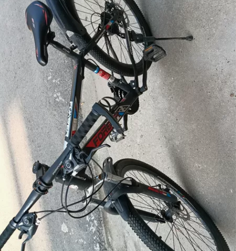 闲置永久自行车处理 感兴趣的话点“我想要”...