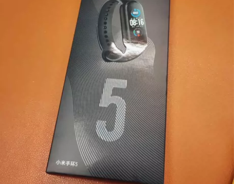 小米手环5 全新未开封，外包装塑封完好，全...