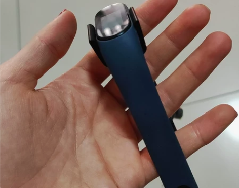 小米手环5 后面充电口接触不良了 成色如图