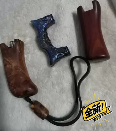 定做的雕刻钛合金弓，拿回来就拿在手里感觉了...