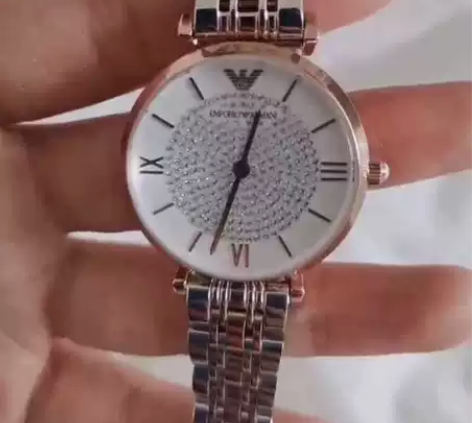 阿玛尼满天星女表 男朋友送的  只把表链拆...