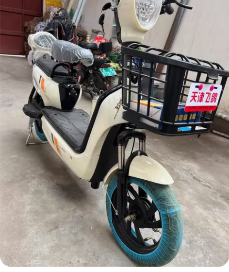 飞鸽电动车，48V  12A，全新胎膜还在...