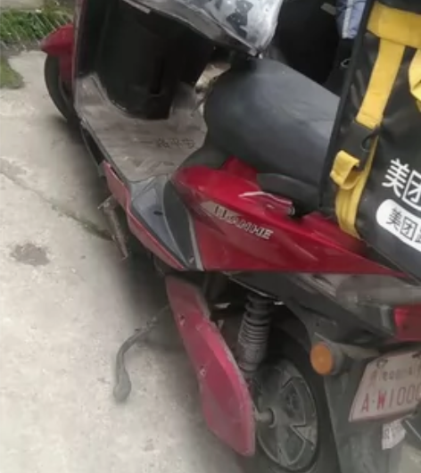 电动车车架，很适合送外卖， 感兴趣的话点“...