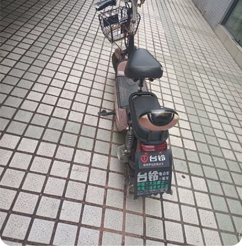 台铃电动车电池全新，所有功能正常。12V的...