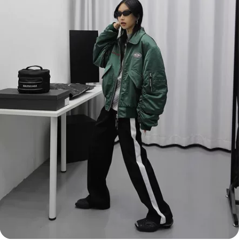 美伢FUZZYKON 秋冬保暖翻领立体贴标...