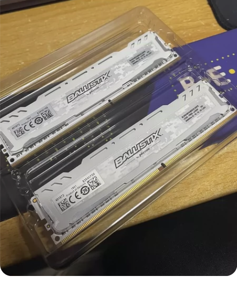 闲置8G内存条（英睿达）DDR4 闲置两条...