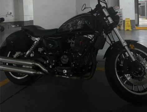 证件齐全 无牌 声音好听 89成新 搬家无...