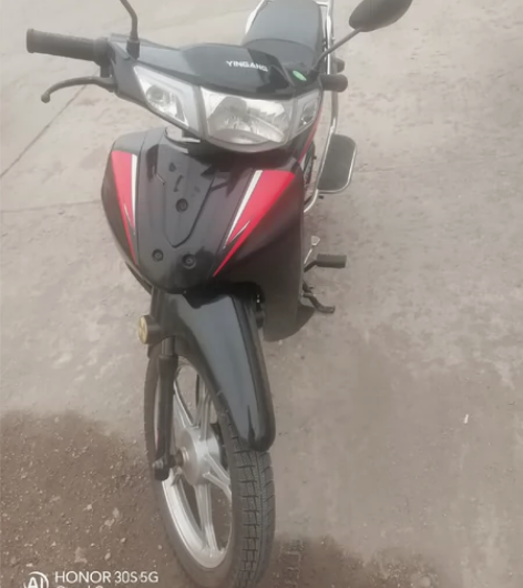 银钢110，准新车。行驶6000多公里，手...