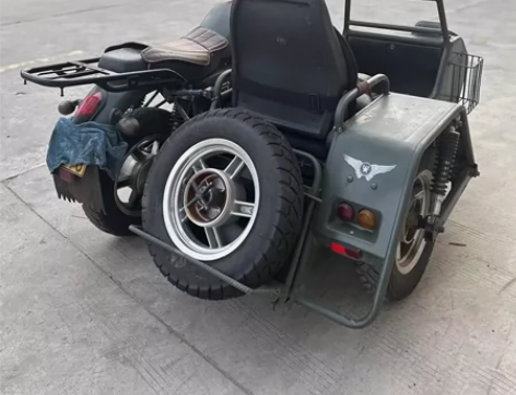 银钢200准新。自用。8000多公里。 感...