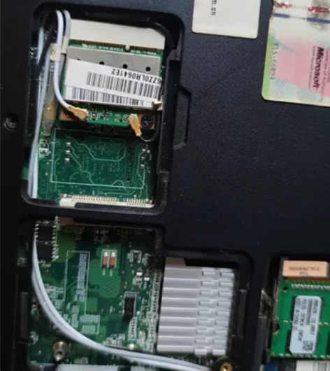 联想y460（配置自己百度自己查一下）.2...