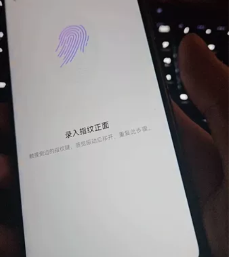 nova6 4g 屏幕换过 侧面缝隙较大 ...