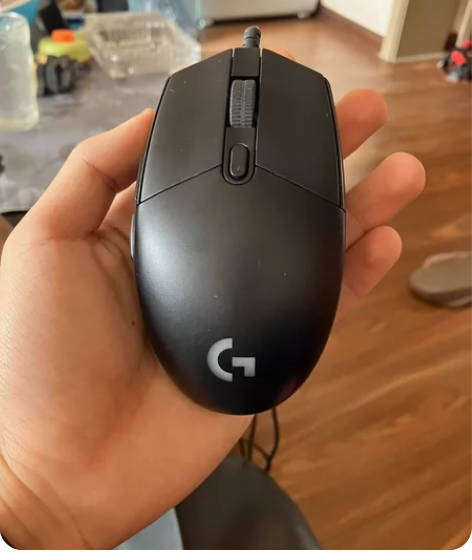 罗技G102有线版本，功能正常，成色如图，...